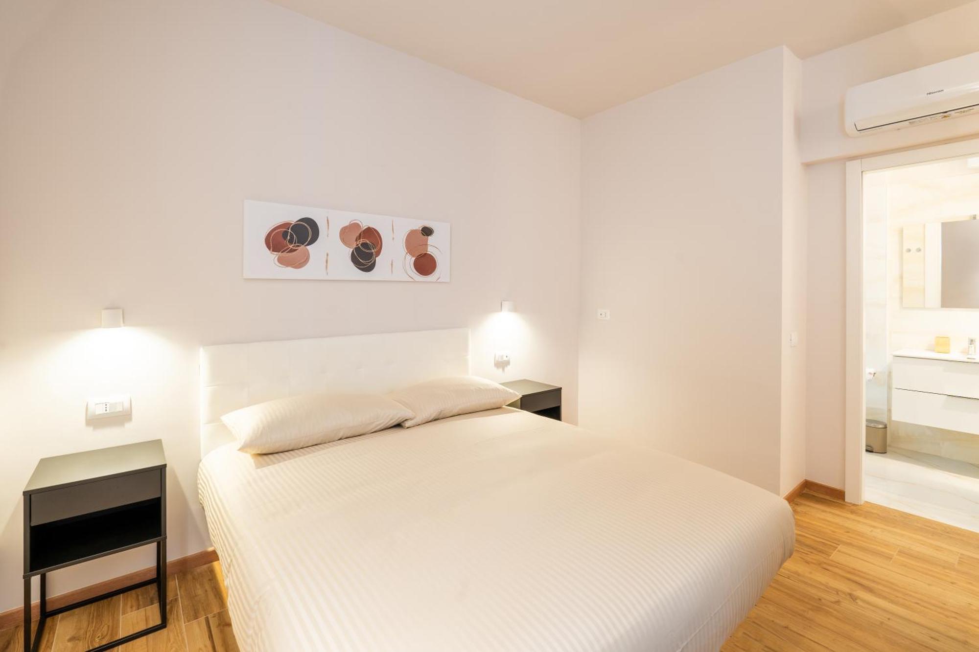 Palmanova Suites Milano Esterno foto