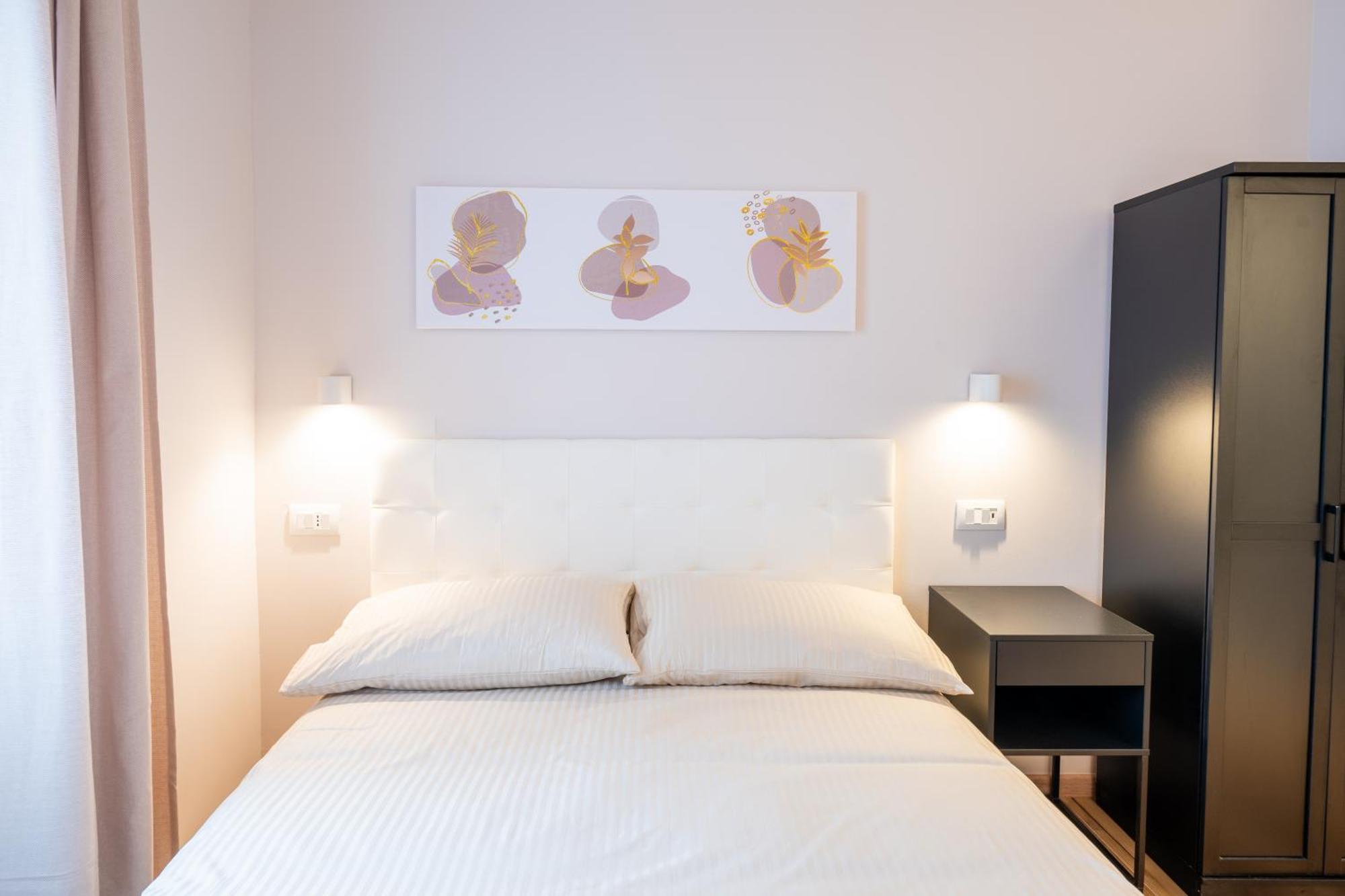 Palmanova Suites Milano Esterno foto